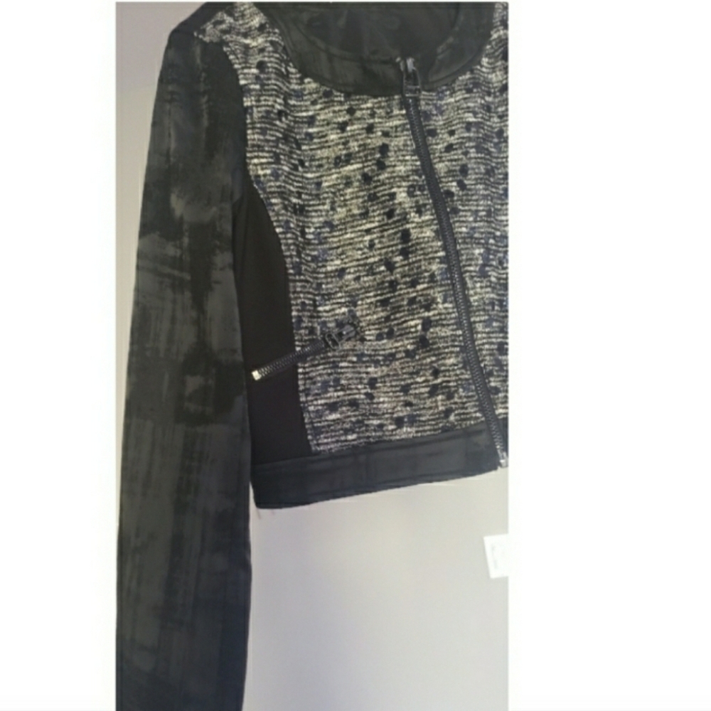 COPY - Cluny Bomber Jacket *Vintage* - Picture 7 of 11